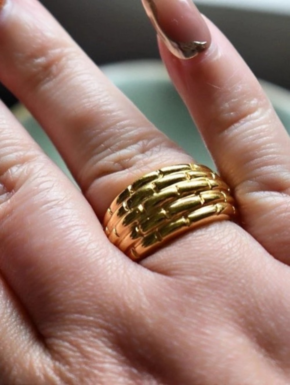 NWT Vintage Deadstock Gold Tone Brick Pattern Dome Statement Ring Size 7